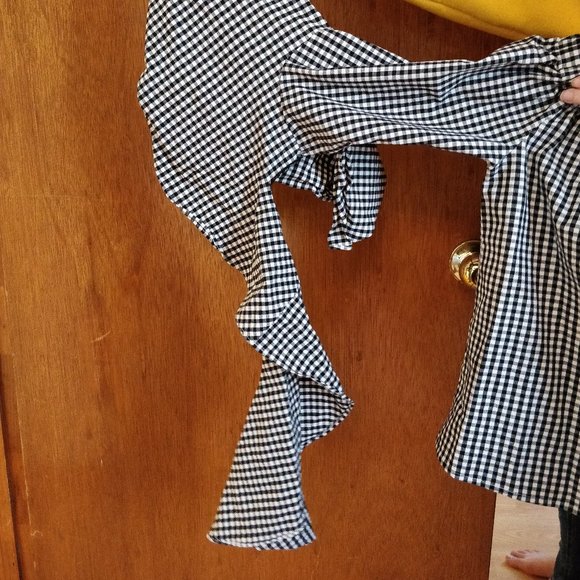 bishop + young Bell Sleeve Top - Picture 4 of 6